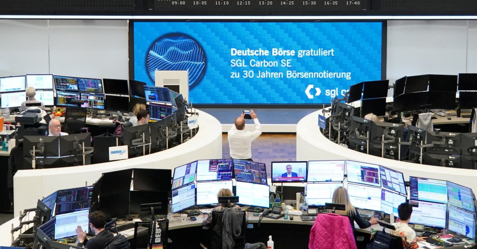 朝方の欧州株5.8％急落、16カ月ぶり安値　貿易戦争を懸念 | ロイター