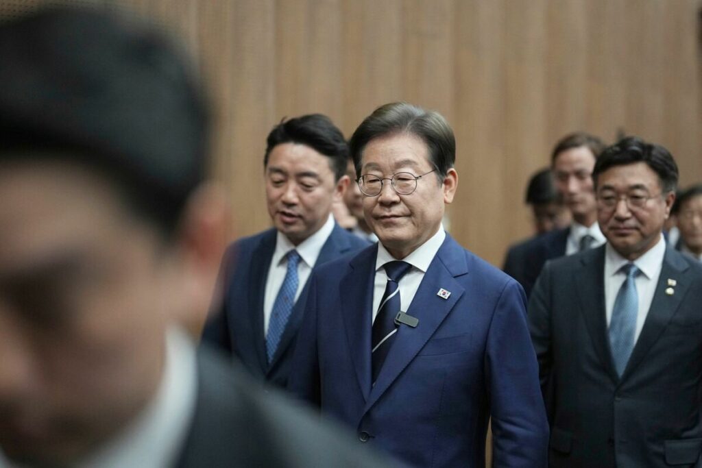 韓国次期大統領に最も近い男「李在明」、反日モンスターの衣を脱ぎ捨てて志向する「韓国のトランプ」 東アジア「深層取材ノート」（第279回）(1/4) | JBpress (ジェイビープレス)