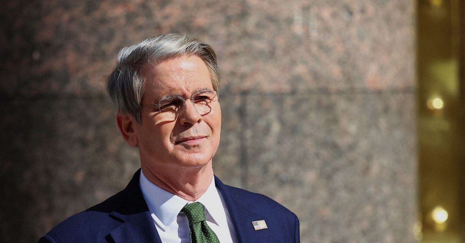 米財務長官がアルゼンチン大統領と会談、経済改革を評価 | ロイター