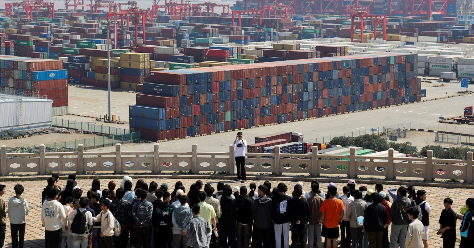 中国ＧＤＰ、第1四半期は前年比＋5.4％　消費・生産が堅調 | ロイター