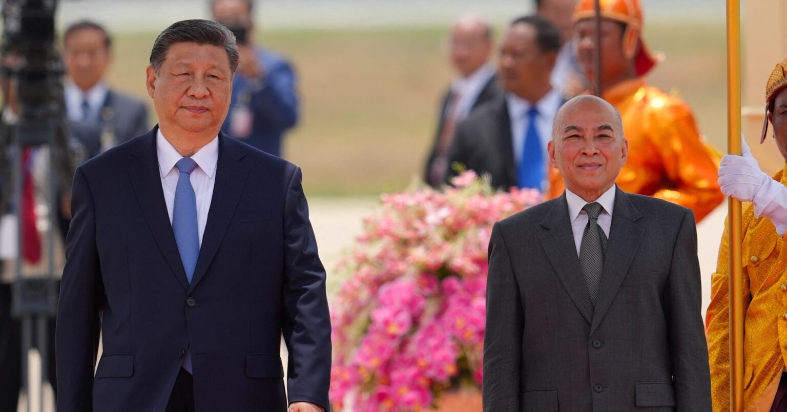 中国主席がカンボジア入り、歴訪最後も「保護主義」反対繰り返す | ロイター