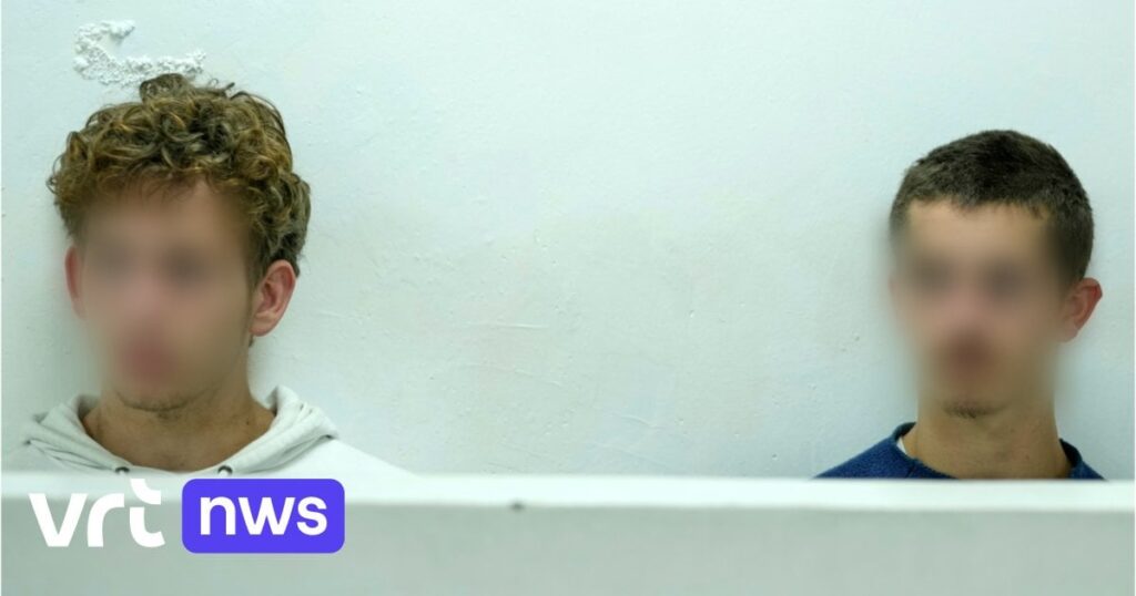 ベルギーの10代の若者は、5,000人の密輸アリで逮捕されました