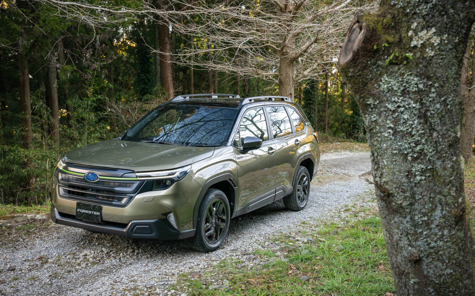 スバル、新型「フォレスター」価格発表 ストロングハイブリッドモデルは420万2000円～ - Car Watch