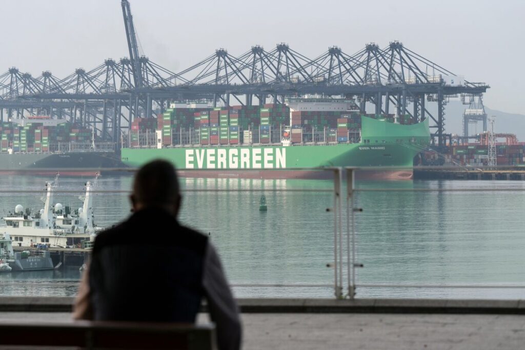 中国で市民の抗議活動が急増－関税ショック前、景気低迷で不満募る - Bloomberg