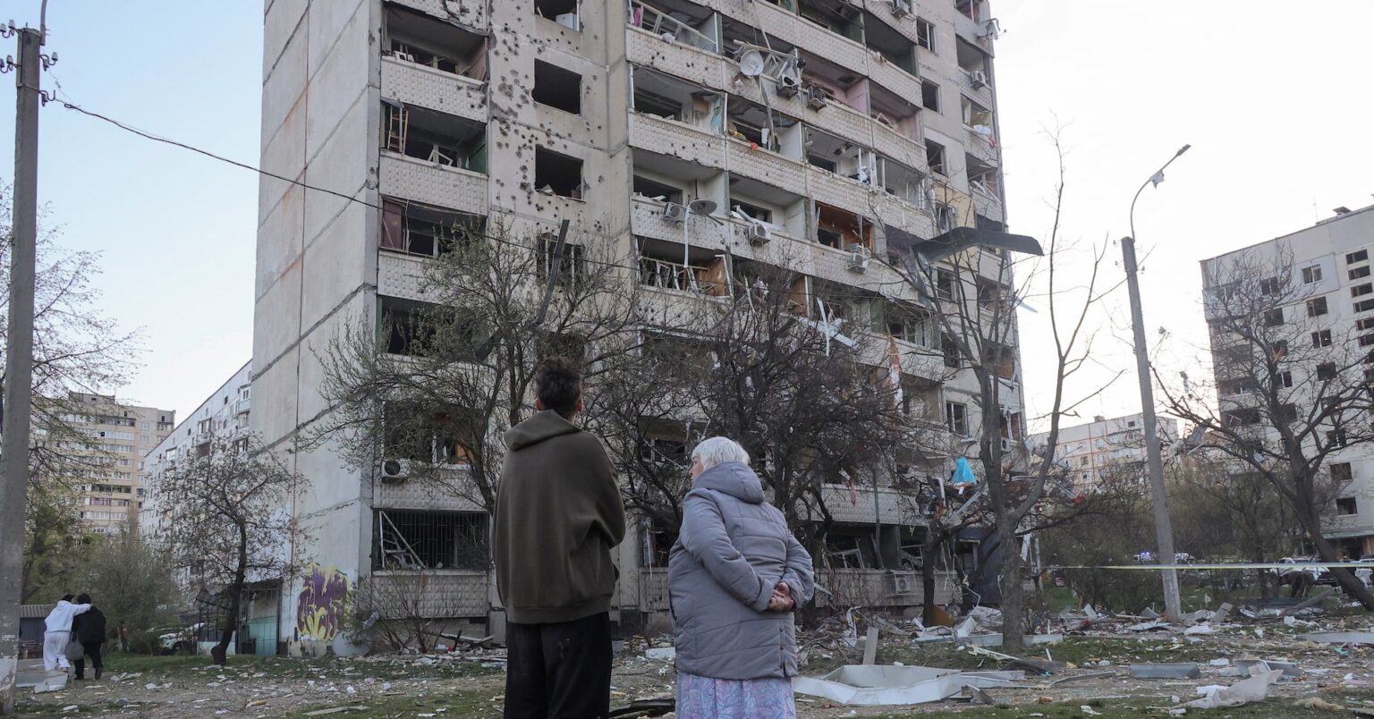 中国、ロシアへの武器供給否定　ゼレンスキー氏に反論 | ロイター