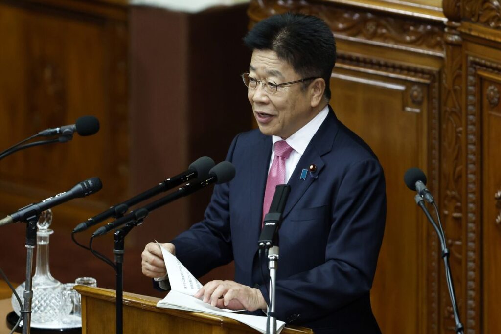 加藤財務相、為替の過度の変動は経済に悪影響という認識は米国と共有 - Bloomberg