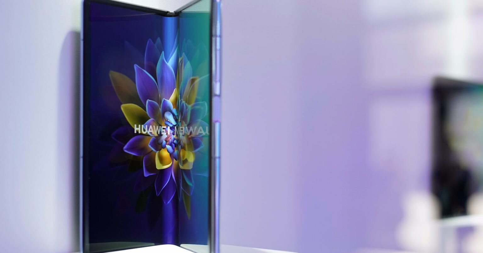 中国スマホ出荷、第1四半期は前年比＋3.3％　アップル9％減 | ロイター