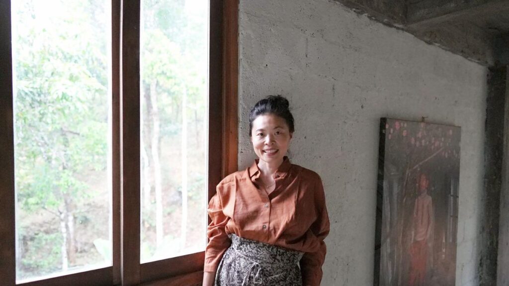 ｢クマ出没｣どころではない…野生のゾウ･トラが出るインドの｢ポツンと一軒家｣で暮らす日本人女性の来歴 日本語も､英語も通じないジャングルに劇場を作った演劇制作者の素顔 | PRESIDENT Online（プレジデントオンライン）