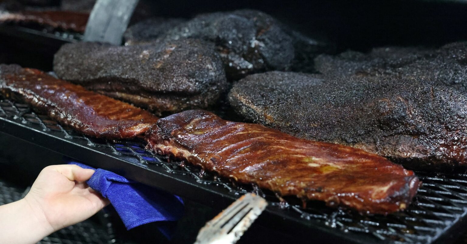 北京の米国料理店、豪州産牛肉に切り替えへ 貿易戦争で価格高騰 | ロイター 北京の米国料理店、豪州産牛肉に切り替えへ 貿易戦争で価格高騰 | ロイター
