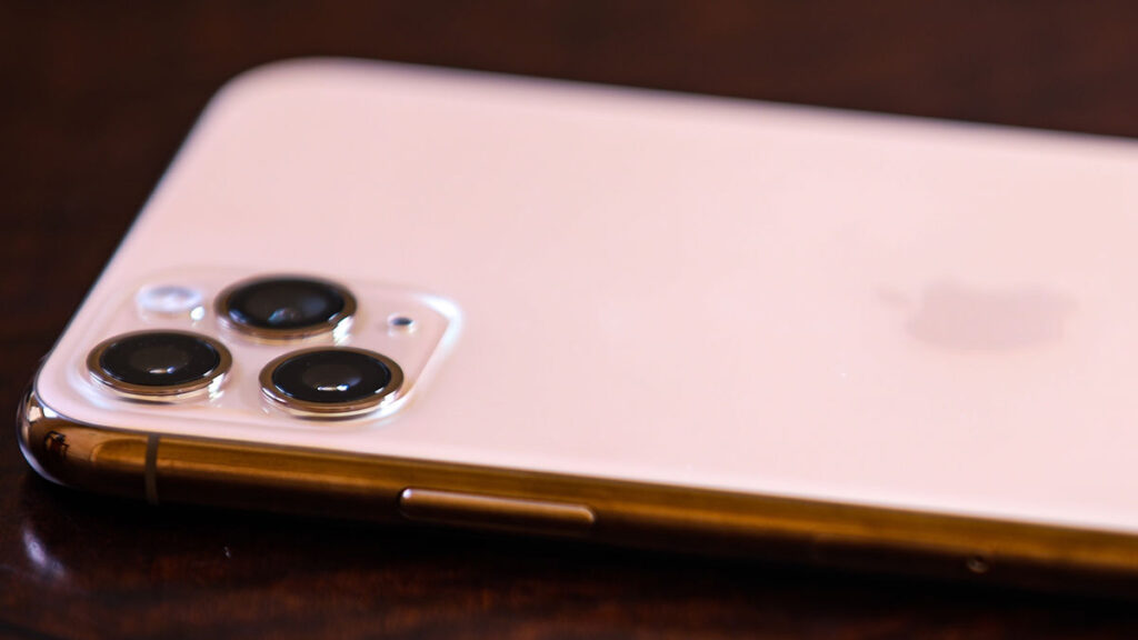 iPhoneをインドで生産する3500億円規模の工場「プロジェクト・エレファント」が不動産ブームを巻き起こす - GIGAZINE