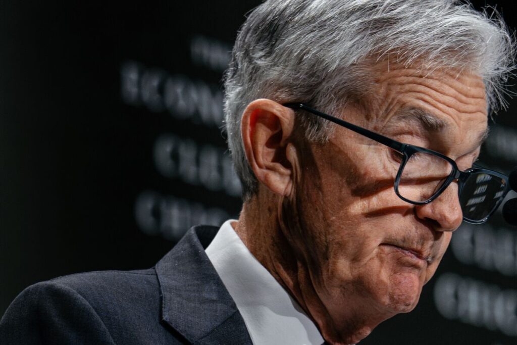 米国売り続く、利下げ要求でＦＲＢ独立性に不安－安全資産でない公算 - Bloomberg
