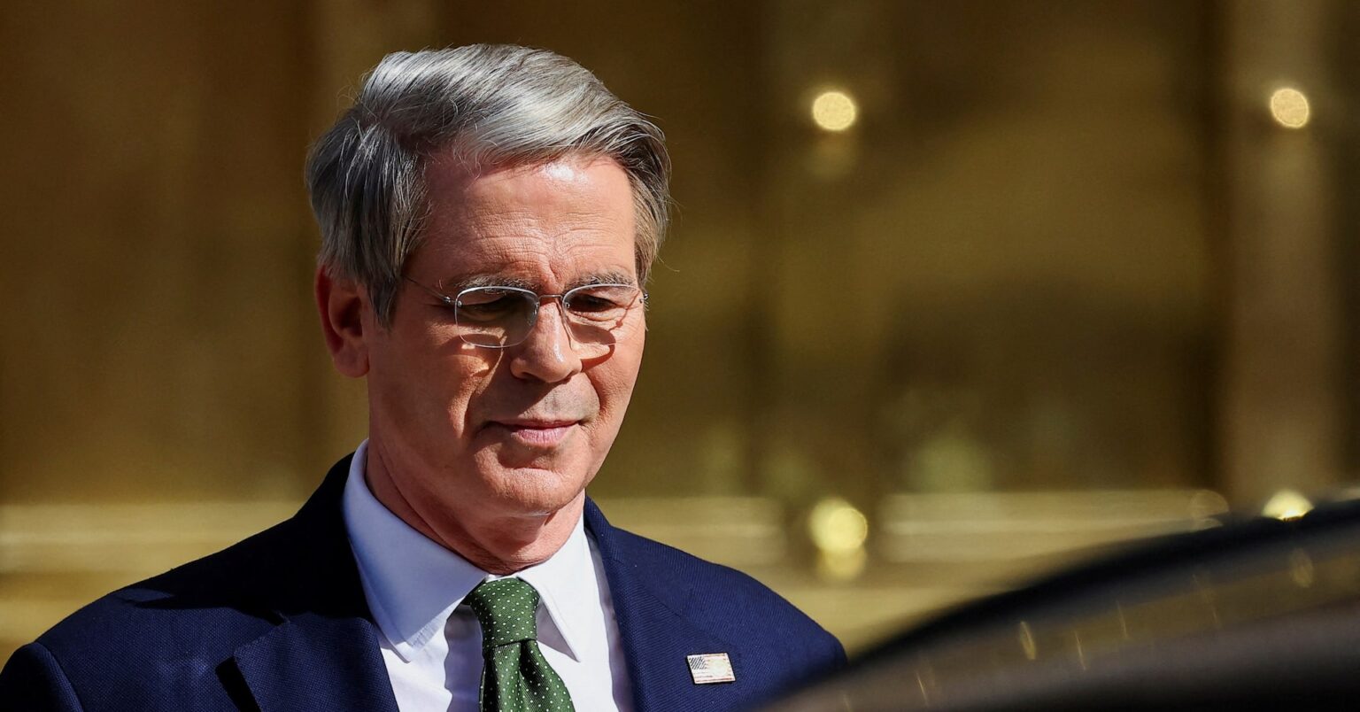 米財務長官、アルゼンチンに信用枠供与の用意　為替安定化基金を活用 | ロイター