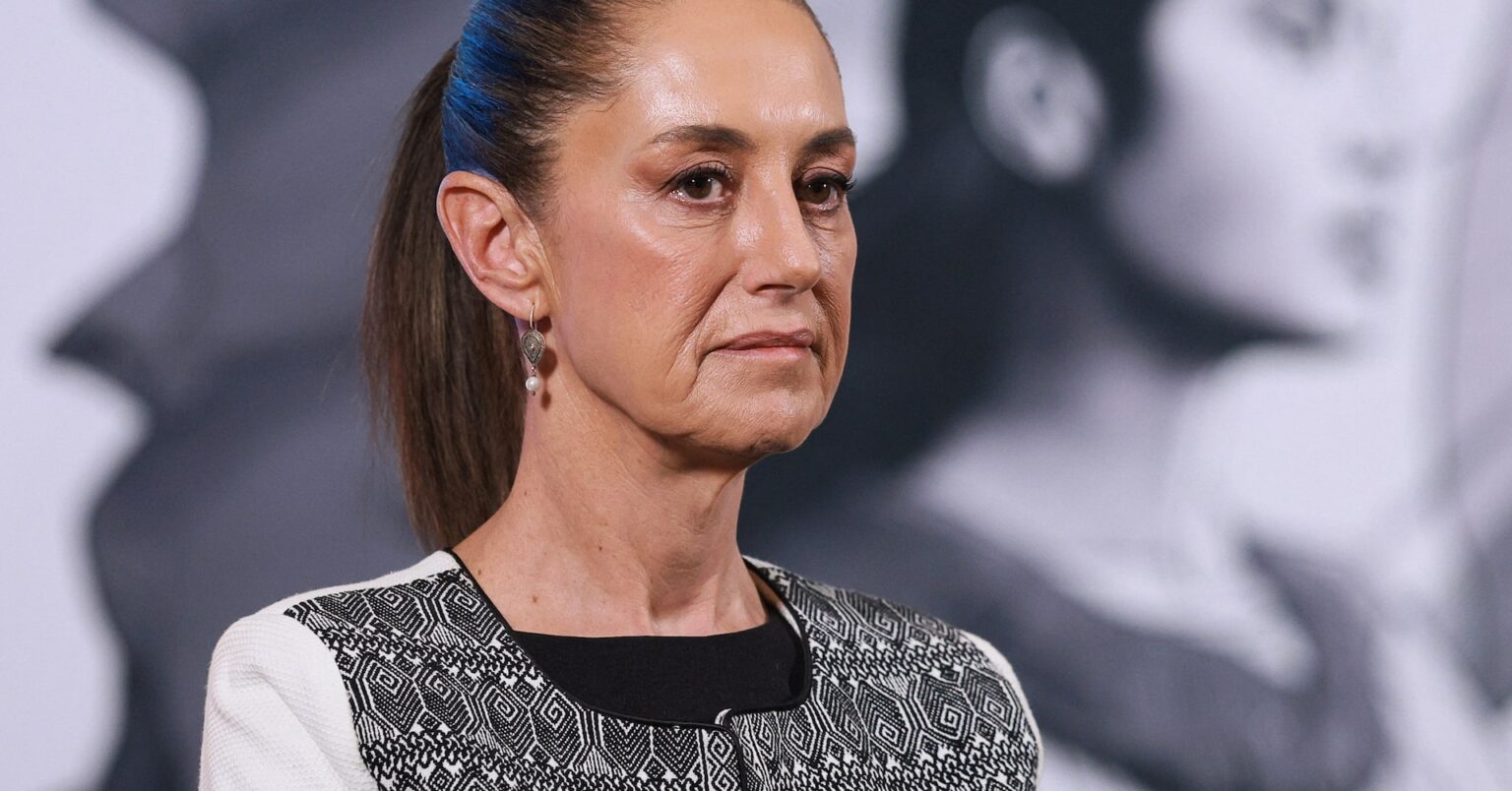 メキシコ大統領がＩＭＦに反論、経済縮小予想に「強化計画ある」 | ロイター