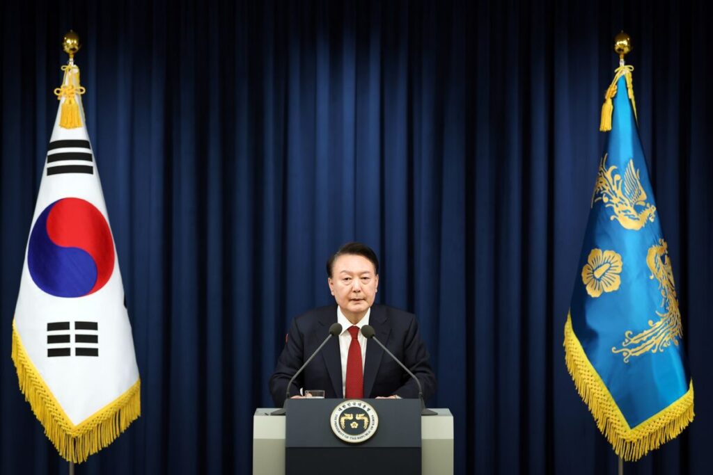 尹大統領弾劾の韓国、今後どのような展開をたどるのかーQuickTake - Bloomberg