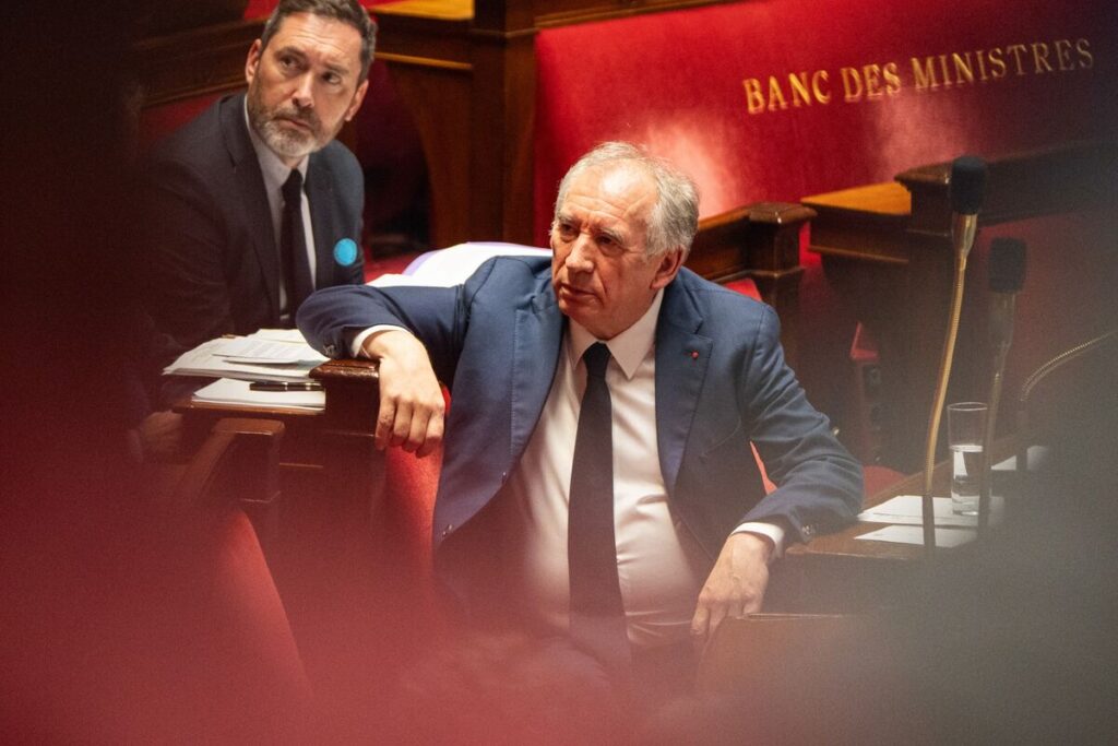フランス新首相の組閣難航、23日以降に先送り－クリスマス休暇前期限 - Bloomberg