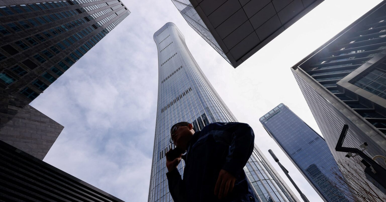 中国、外資参入規制を緩和　25年版ネガティブリスト公表 | ロイター