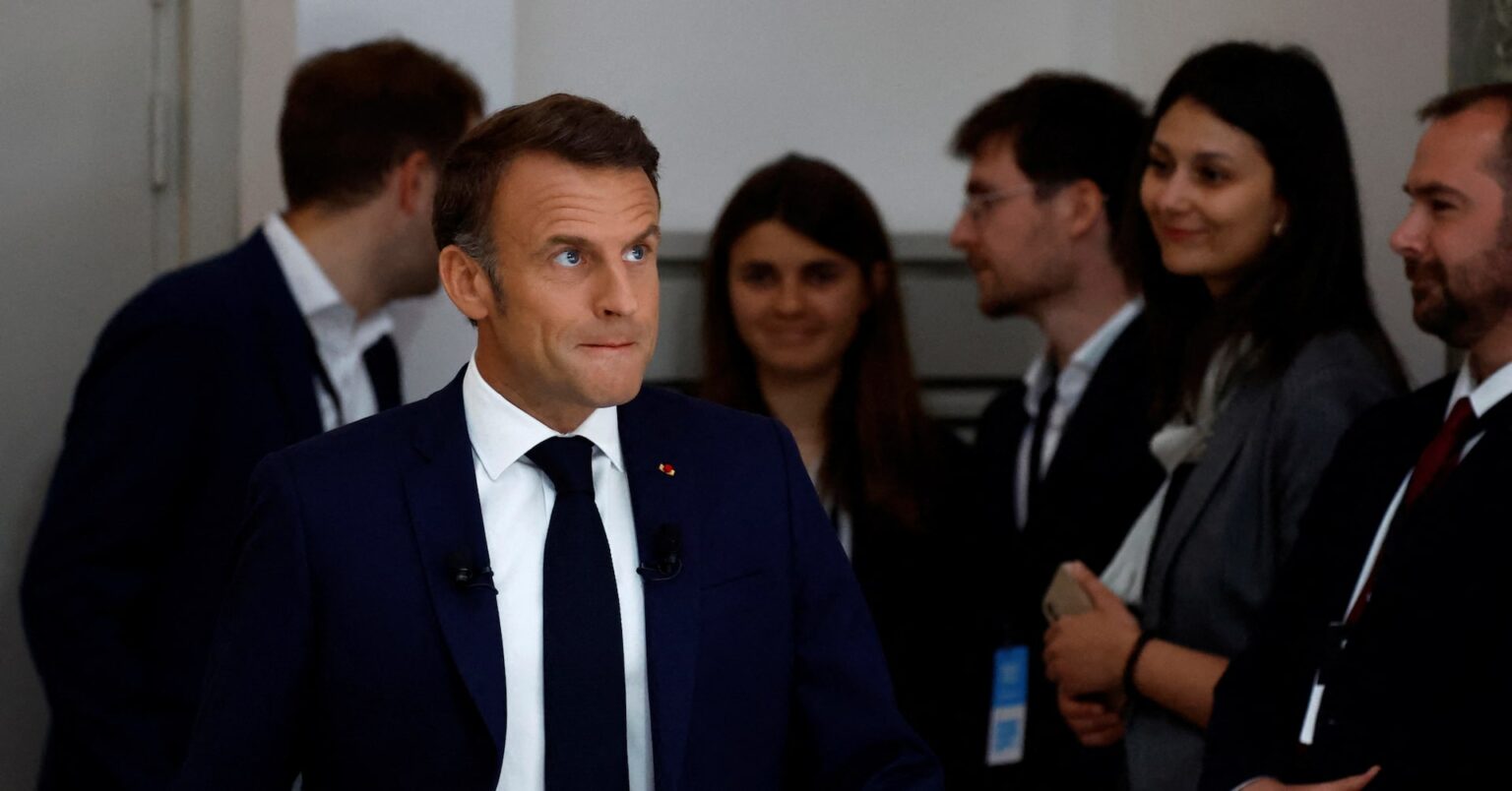 コラム：なぜ「フランスリスク」でユーロ売りなのか、市場が懸念する象徴的変調＝上野泰也氏 | ロイター