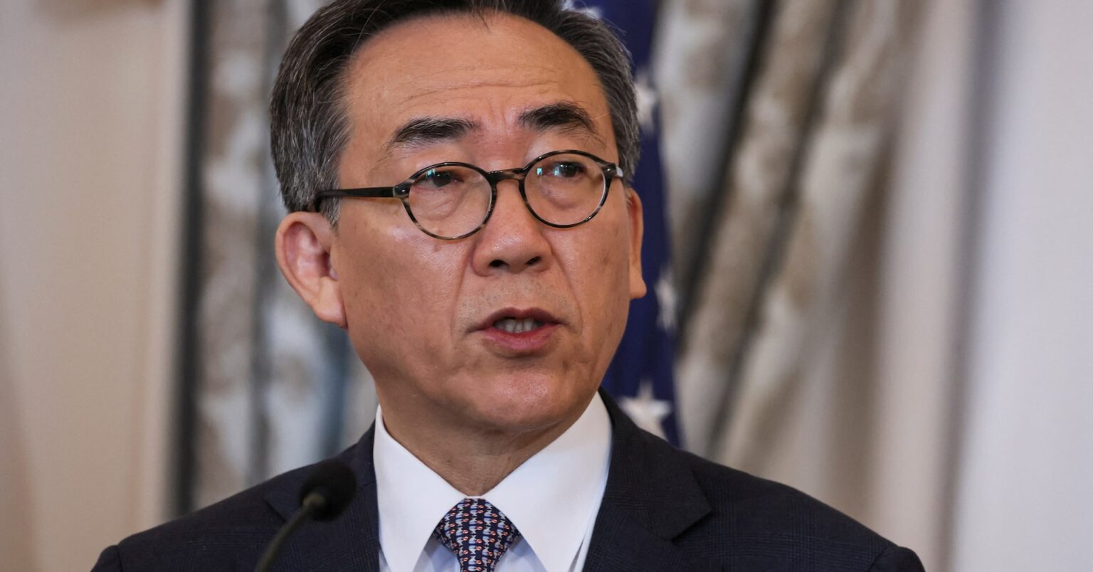 韓国、黄海構造物巡り懸念表明　中国「養殖設備」と説明 | ロイター