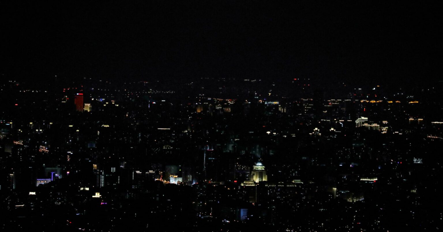 月面に原発、中国が検討　ロシアなどと国際ステーション | ロイター