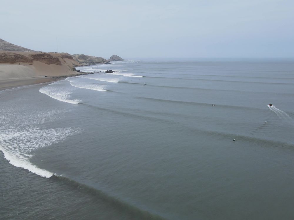 南米ペルーが誇る世界最長レフトハンダーのチカマ | THE SURF NEWS「サーフニュース」