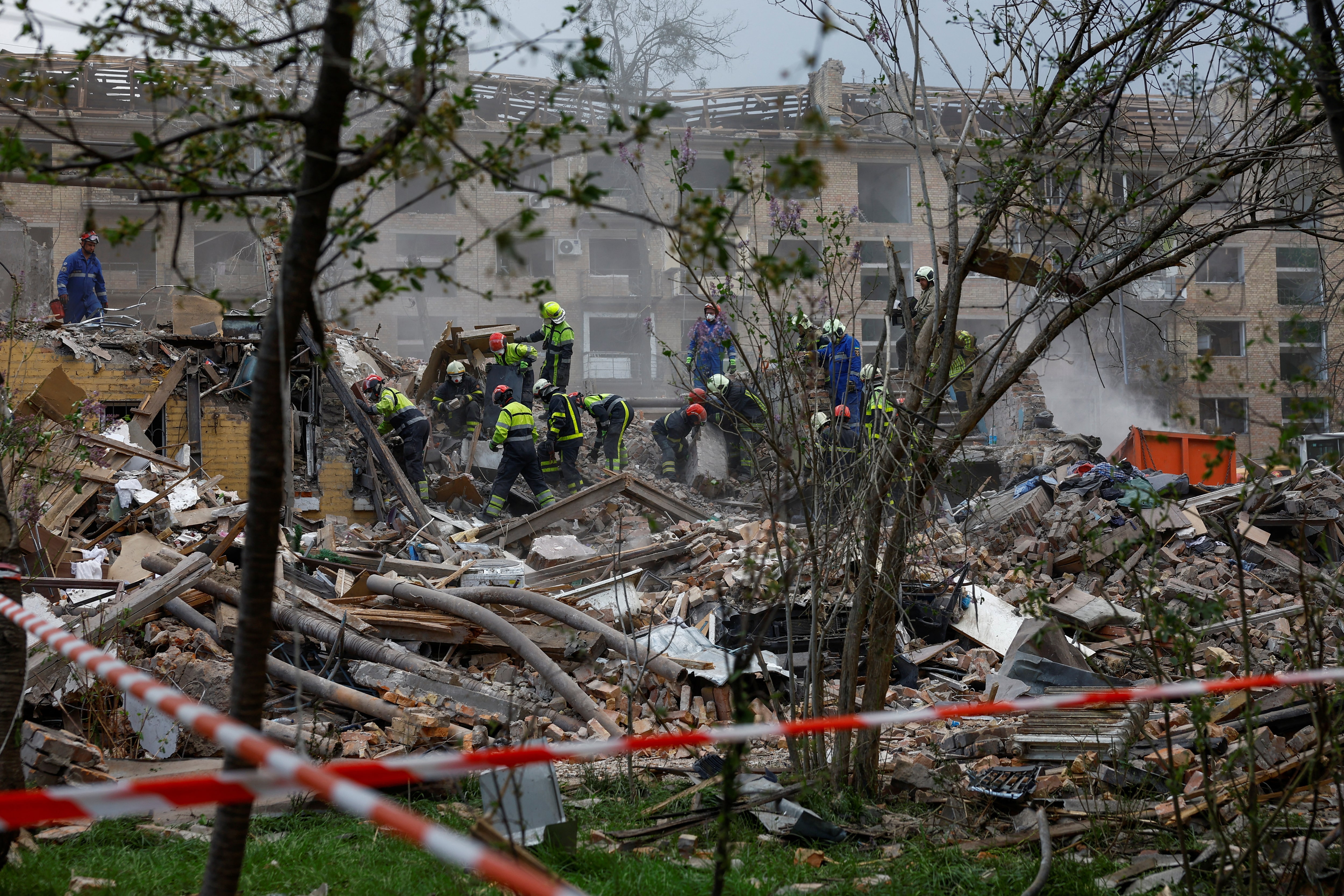 プーチン大統領、対独戦勝80年で5月8－10日の停戦を宣言