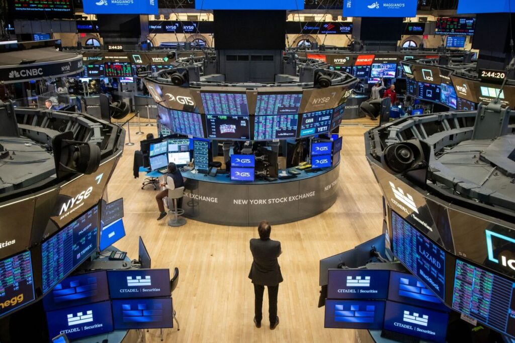 ＪＰモルガンのトレーダー、米国株に強気転換－関税の影響には警戒感 - Bloomberg