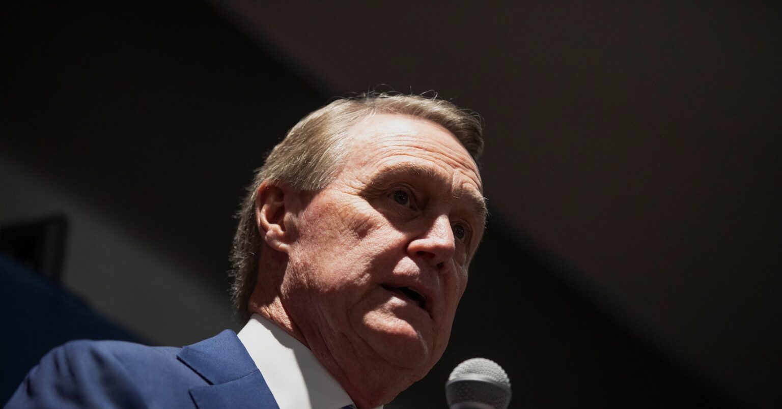 米上院、パデュー駐中国大使を承認　元ジョージア州選出上院議員 | ロイター