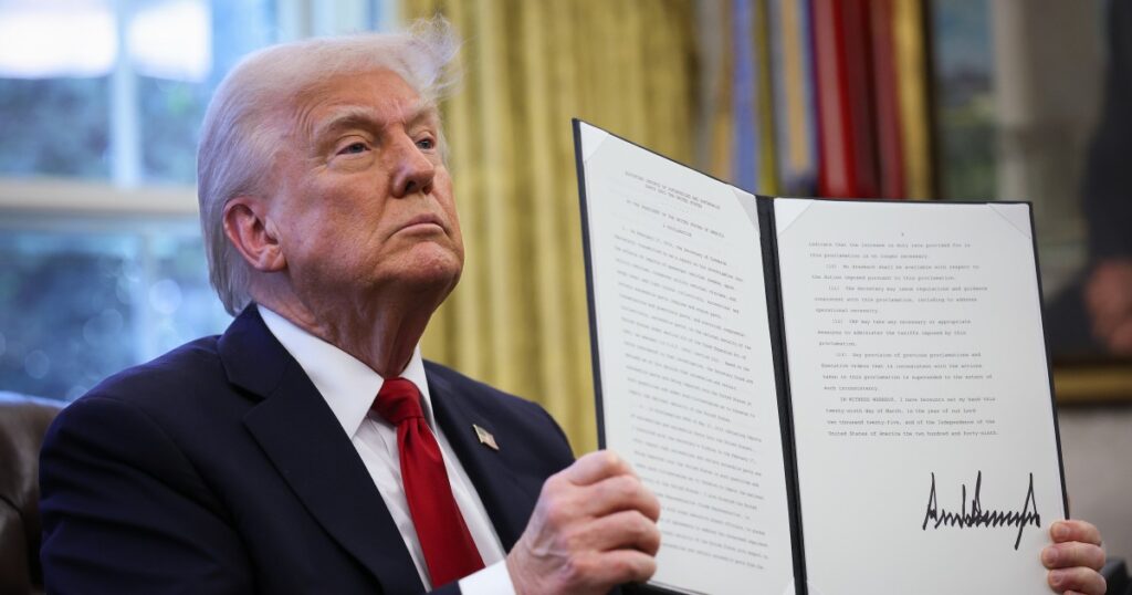 トランプの関税攻勢が止まらない…！食いものにされるウクライナにグリーンランドも、「大国の横暴」は何を招くのか（現代ビジネス） - Yahoo!ニュース - Yahoo!ニュース