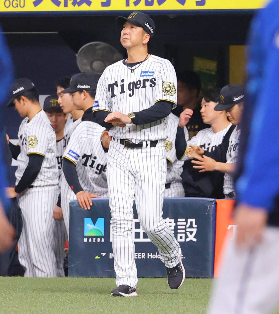 【阪神】藤川球児監督、痛恨ドローに「また、あした。デイバイデイなので」約２０秒で会見切り上げ（スポーツ報知） - Yahoo!ニュース