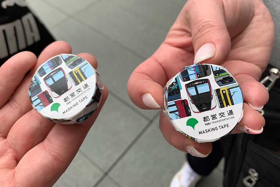 駅員さんからプレゼントされたというマスキングテープ【写真：Hint-Pot編集部】