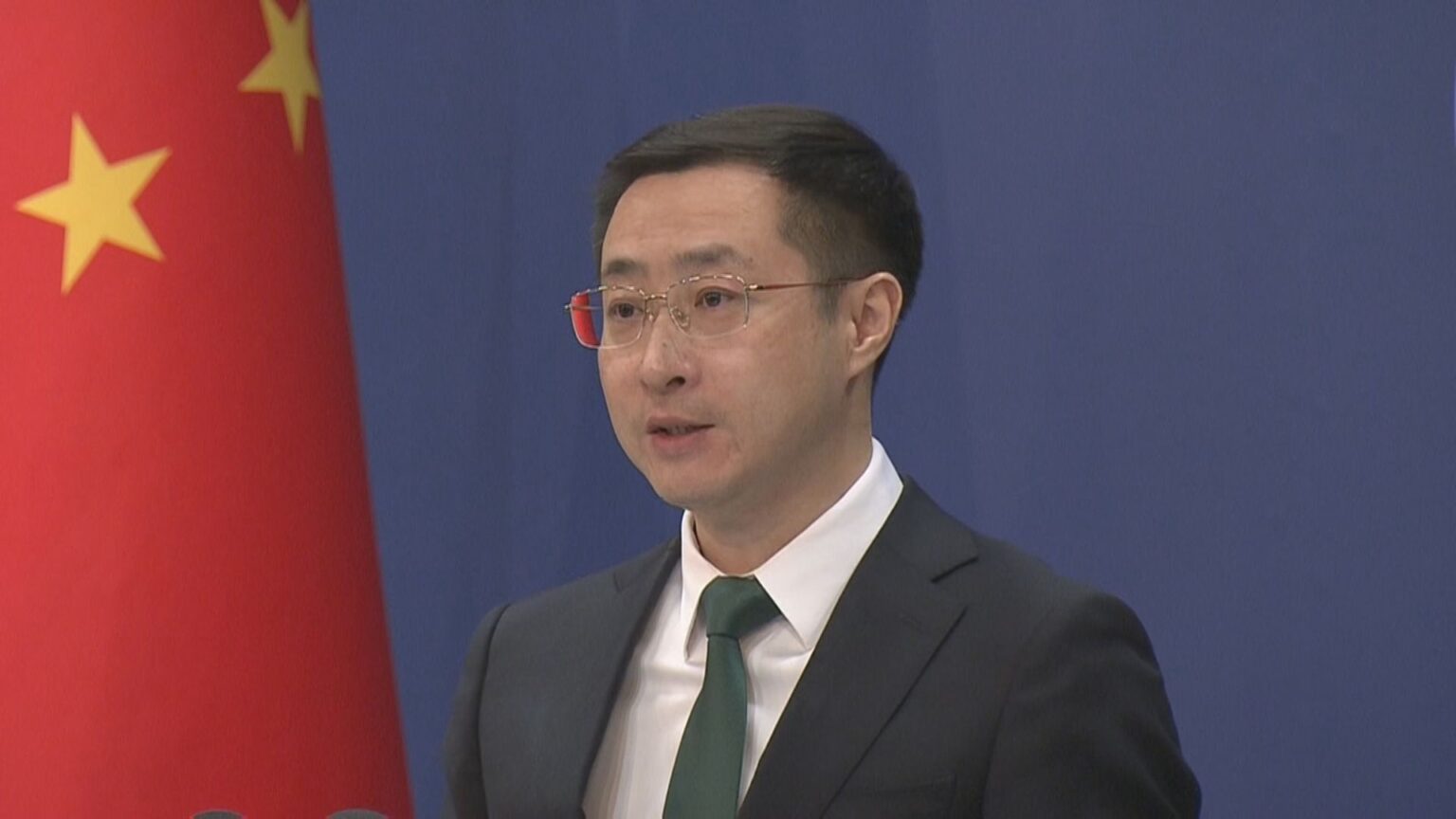 日本政府「外交青書」に中国側が反発「中国脅威論を誇張している」（TBS NEWS DIG Powered by JNN）
