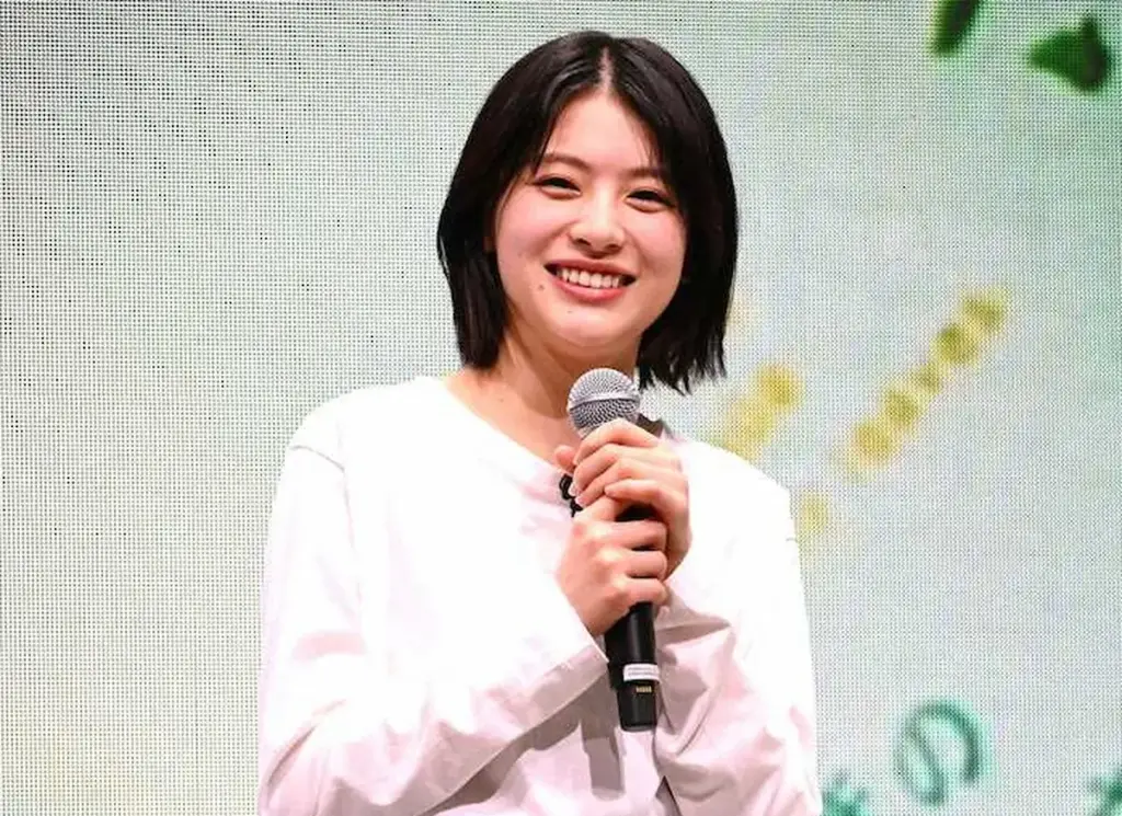 出口夏希　「千葉のアフリカですね」幻想的なお気に入りの海辺写真紹介　鈴木亮平「あれ？」困惑― スポニチ Sponichi Annex 芸能