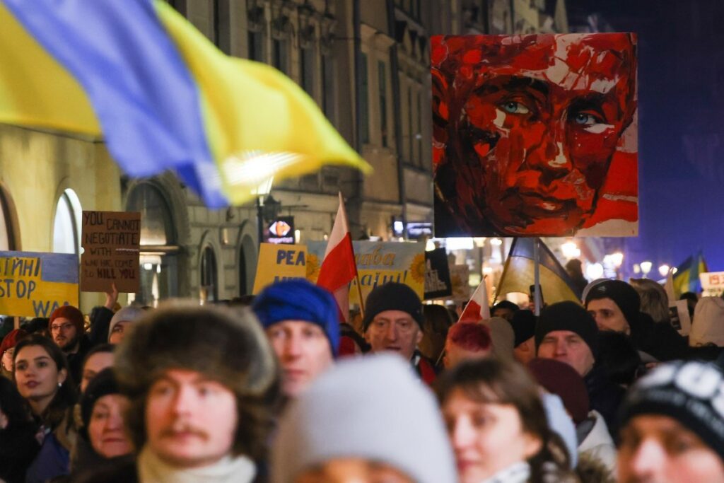 欧州だけで「プーチンの抑え込み」は可能か...「アメリカ抜き」で進むウクライナ平和維持部隊計画（ニューズウィーク日本版） - Yahoo!ニュース