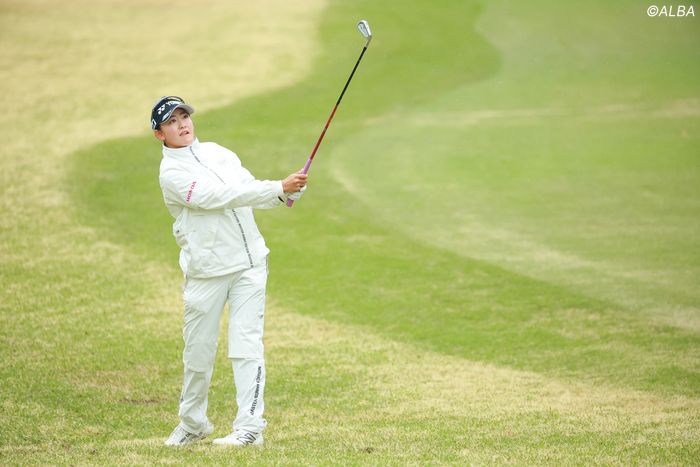 ＜速報＞岩井千怜が暫定3位でホールアウト　現在首位はルーキー・中村心（ゴルフ総合サイト ALBA Net） - Yahoo!ニュース