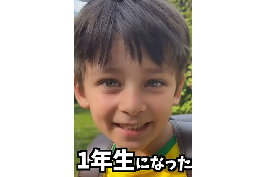 1年生になったことを報告するノアくん（画像はスクリーンショット）