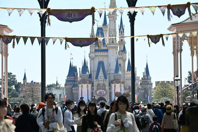 カスハラ認定でディズニー「出禁」も オリエンタルランドが基本方針(朝日新聞) – Yahoo!ニュース カスハラ認定でディズニー「出禁」も オリエンタルランドが基本方針(朝日新聞) - Yahoo!ニュース