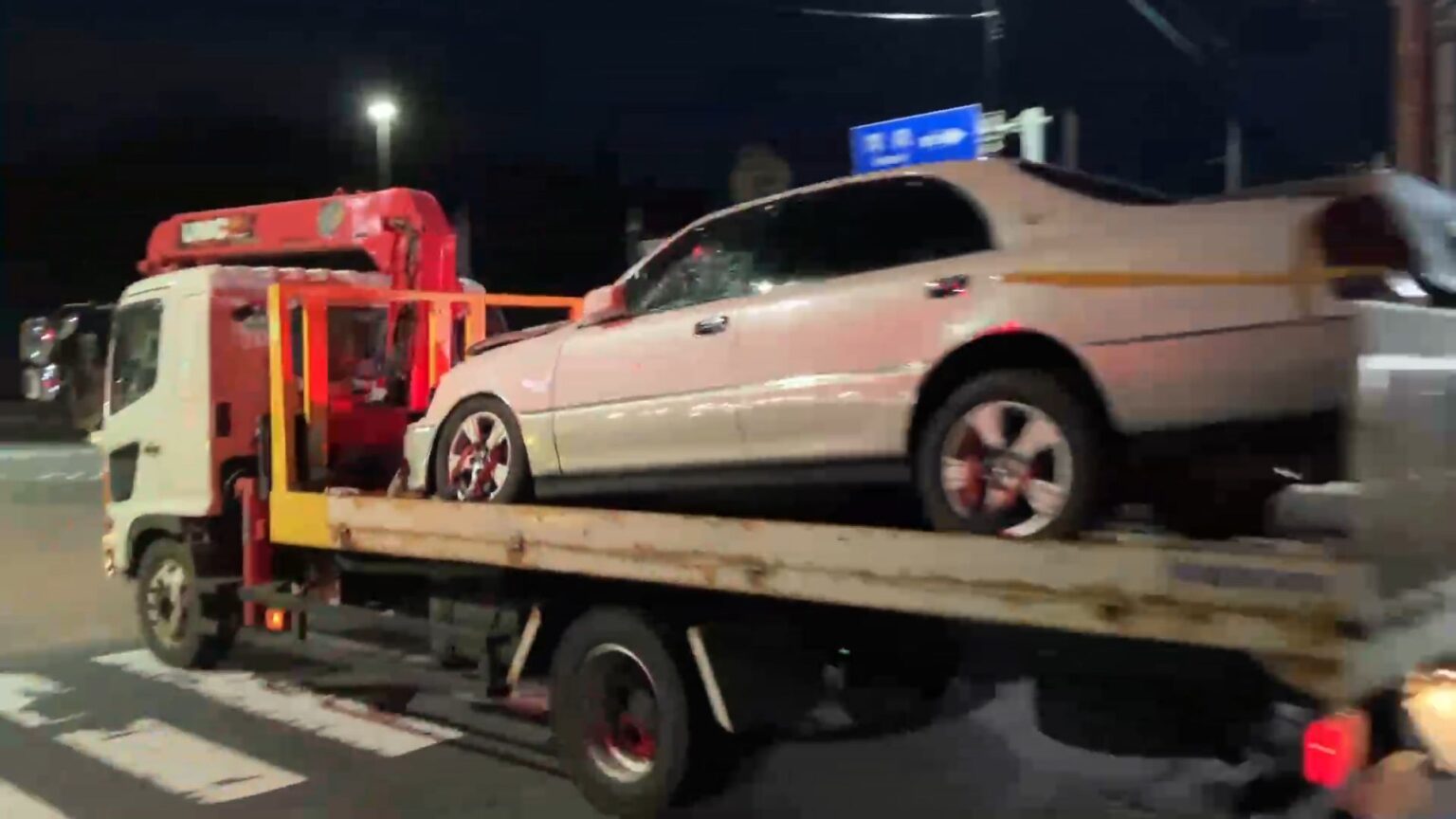 【速報・追記】「みちのく有料道路」西天間トンネル付近でトラックと乗用車が衝突する事故 上下線で全面通行止め 解除の目途たたず けが人3人も全員意識あり 青森県（ＡＴＶ青森テレビ） - Yahoo!ニュース - Yahoo!ニュース