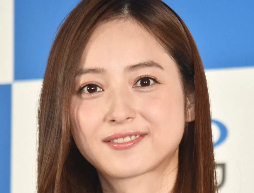 佐々木希が暴露？！「秋田県人会」で親交深い大物俳優の意外な一面　「可愛いー！」の声― スポニチ Sponichi Annex 芸能