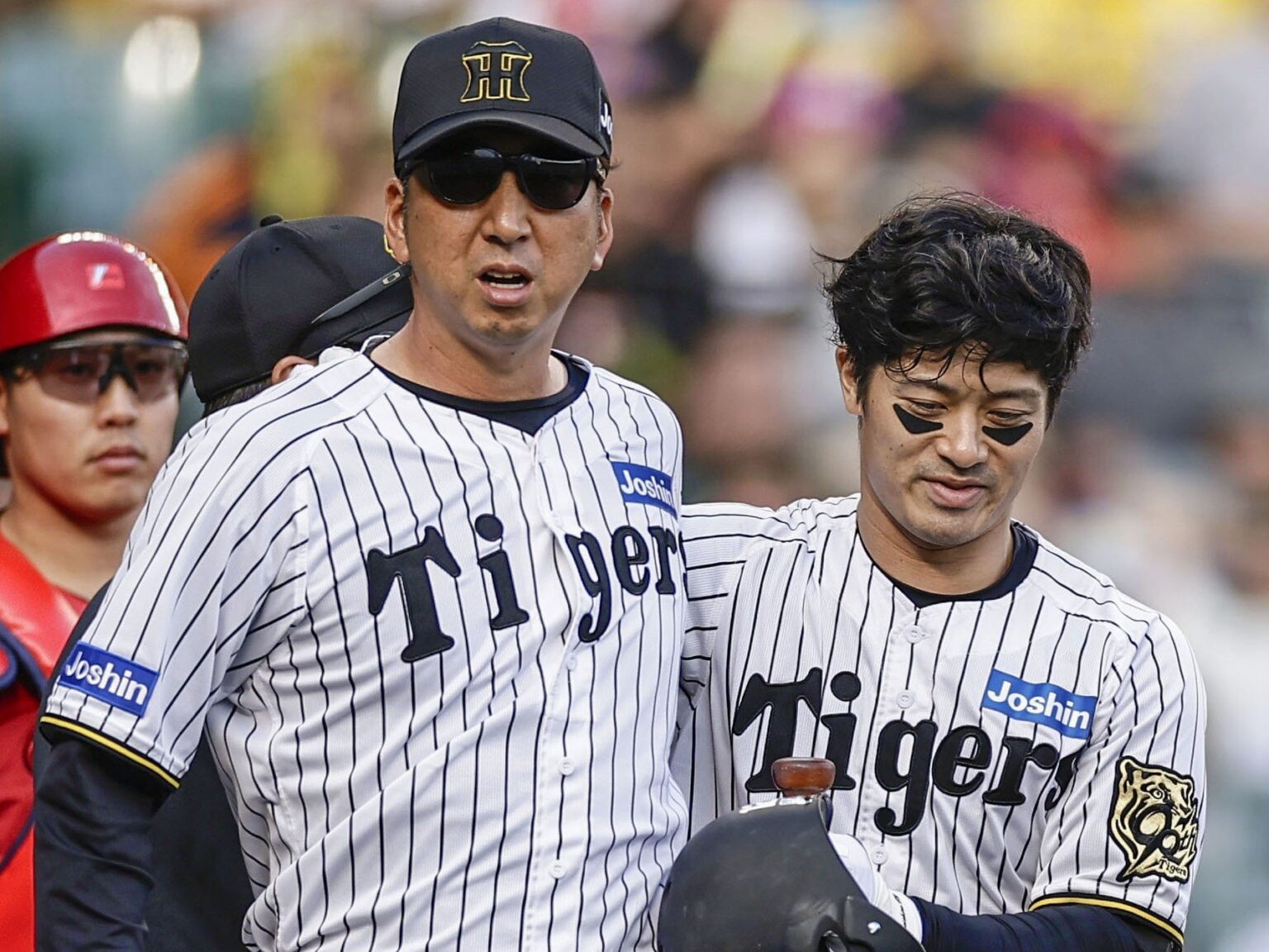 死球にブチギレ…理論派・藤川球児の“怒り”は「演技」か「本心」か？ 番記者が見た“阪神タイガース首位”の要因「選手を競争させない」「ミスに厳しい」（Number Web） - Yahoo!ニュース