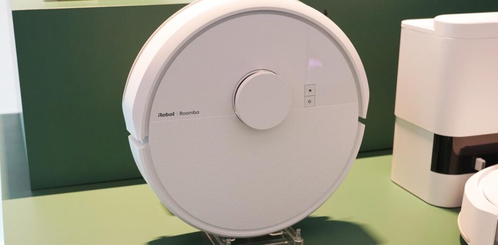 月額1,880円。格安SIM並のコストで｢賢いルンバ｣やってきます - ギズモード・ジャパン