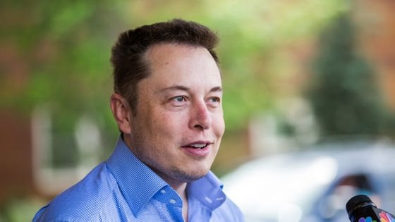 イーロン・マスクがトランプ大統領の前で閣僚と大げんかしたとの報道、「ファック・ユー」がホワイトハウスを飛び交う事態に