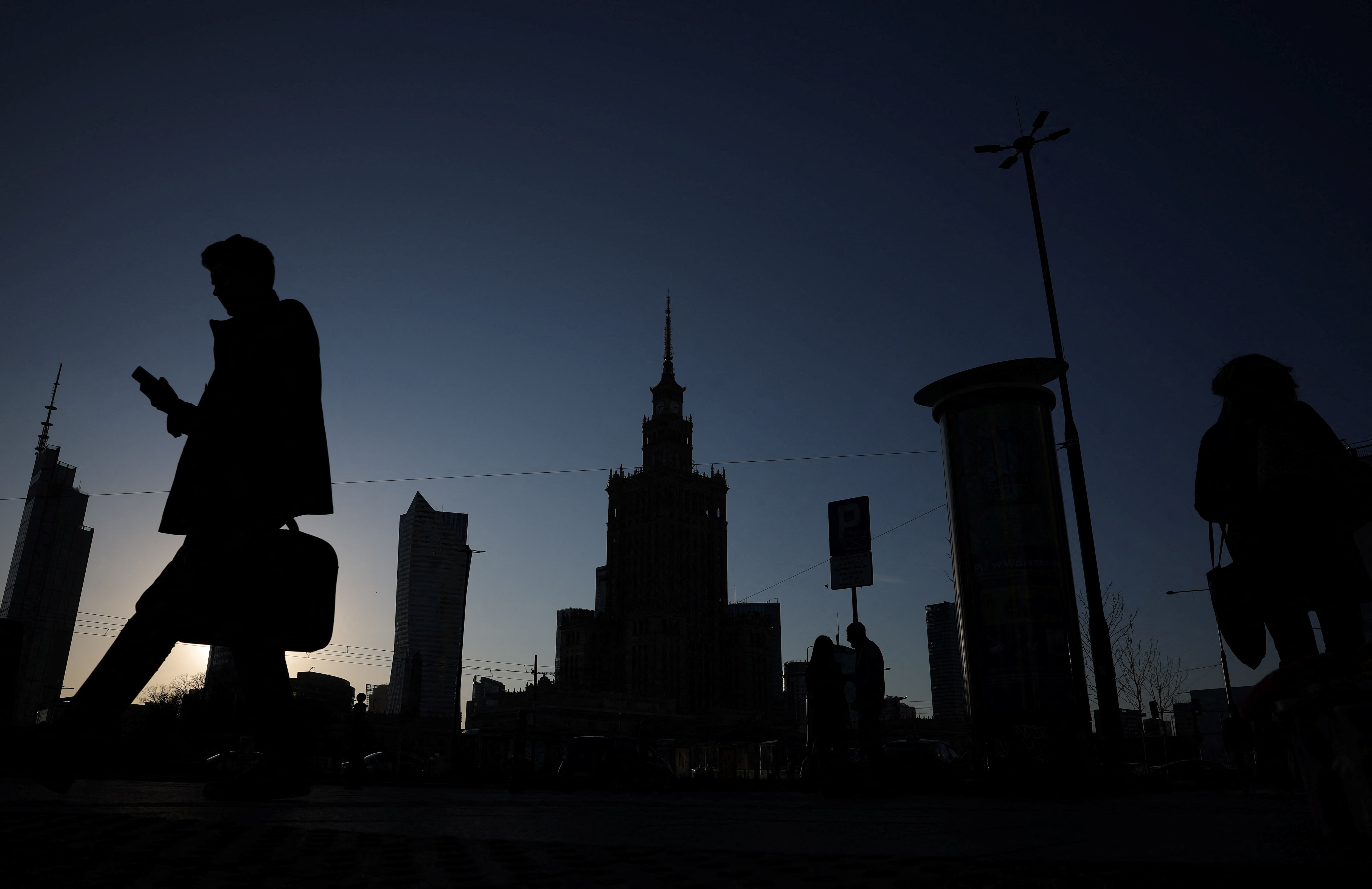 焦点:「化粧品と性玩具」の小包が連続爆発、欧州襲う破壊工作の実態 ロシア関与の指摘