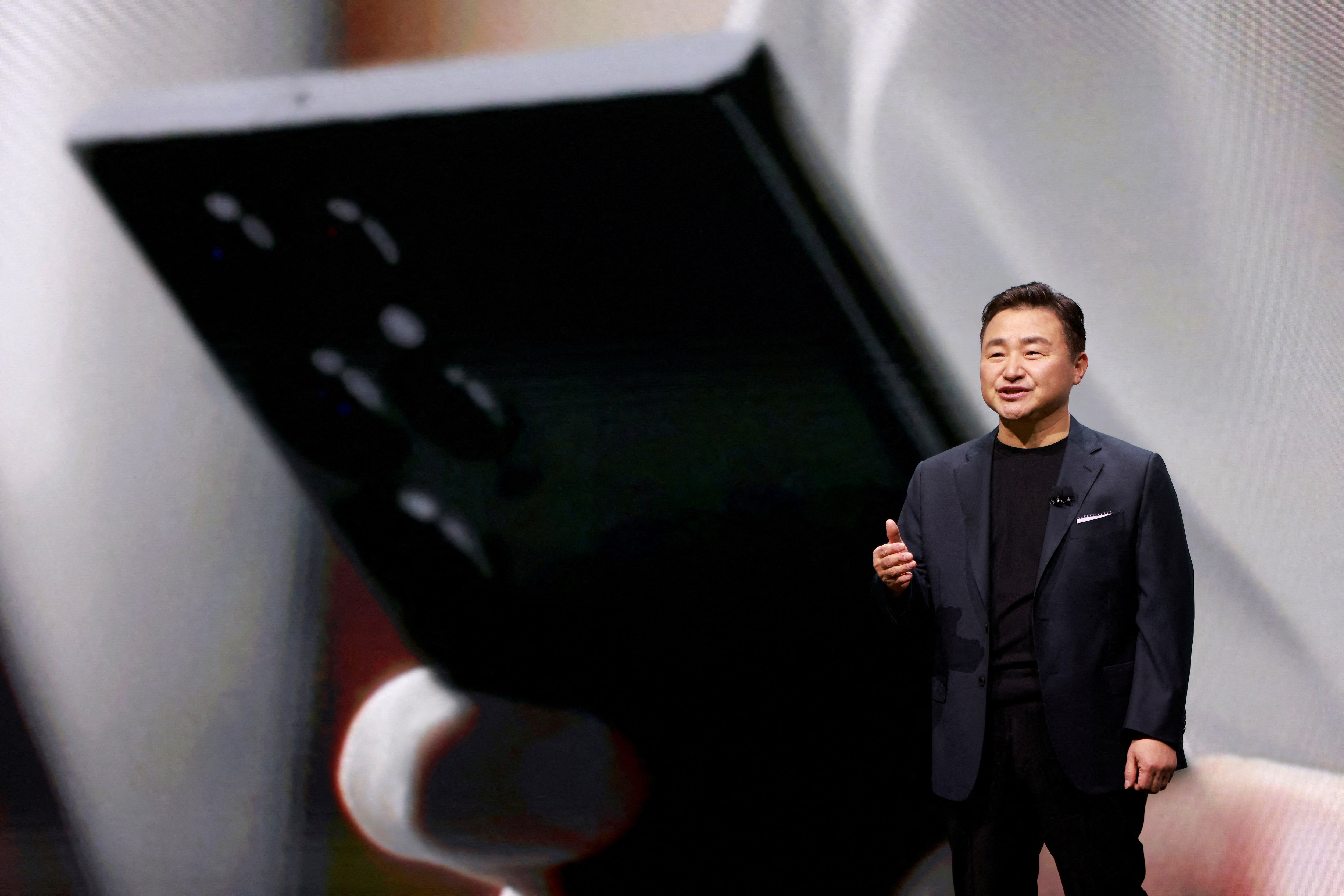 韓国サムスン、モバイル責任者の盧氏が家電・スマホの暫定トップに