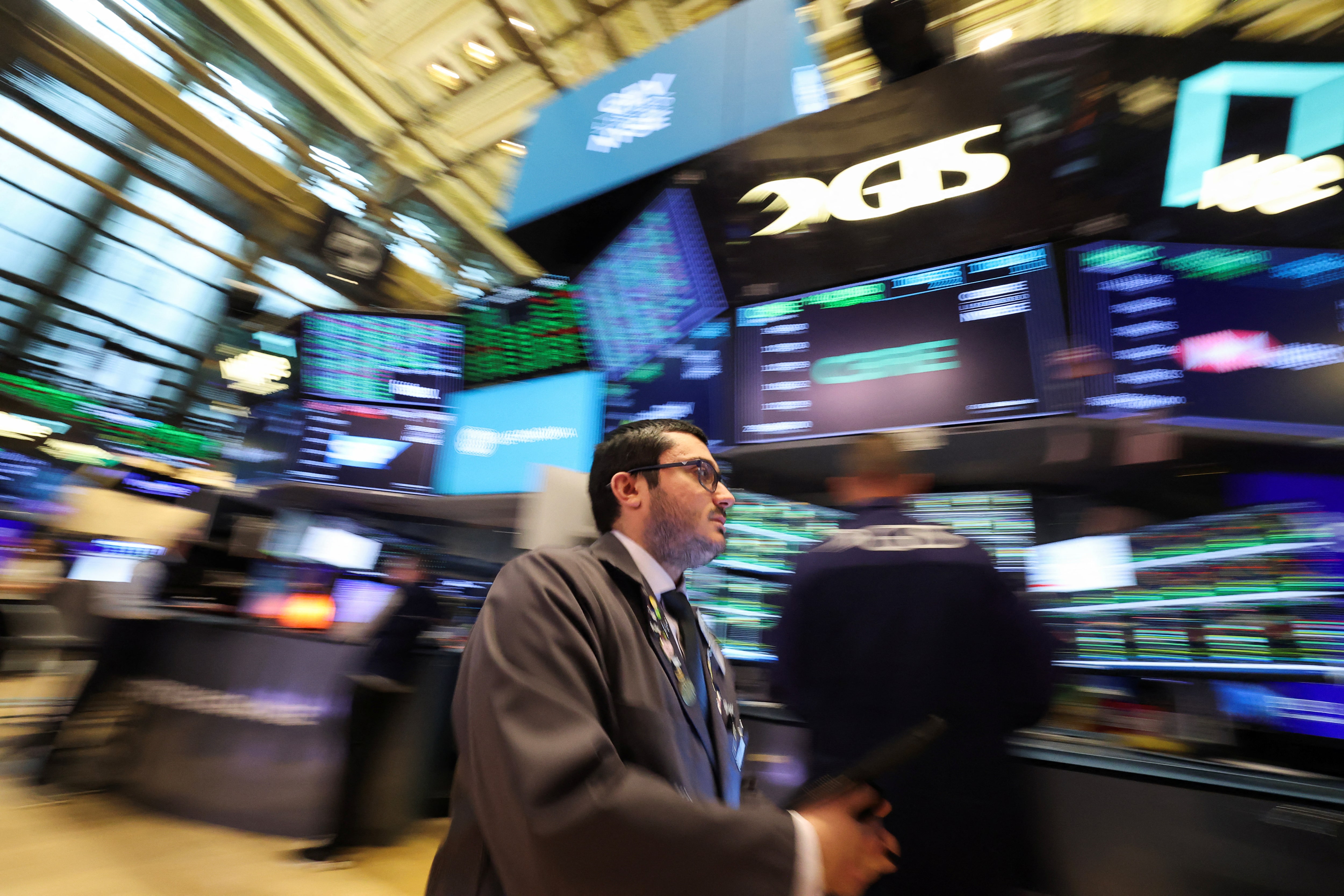 米国株式市場＝急反発、米中対立の緊張が緩和