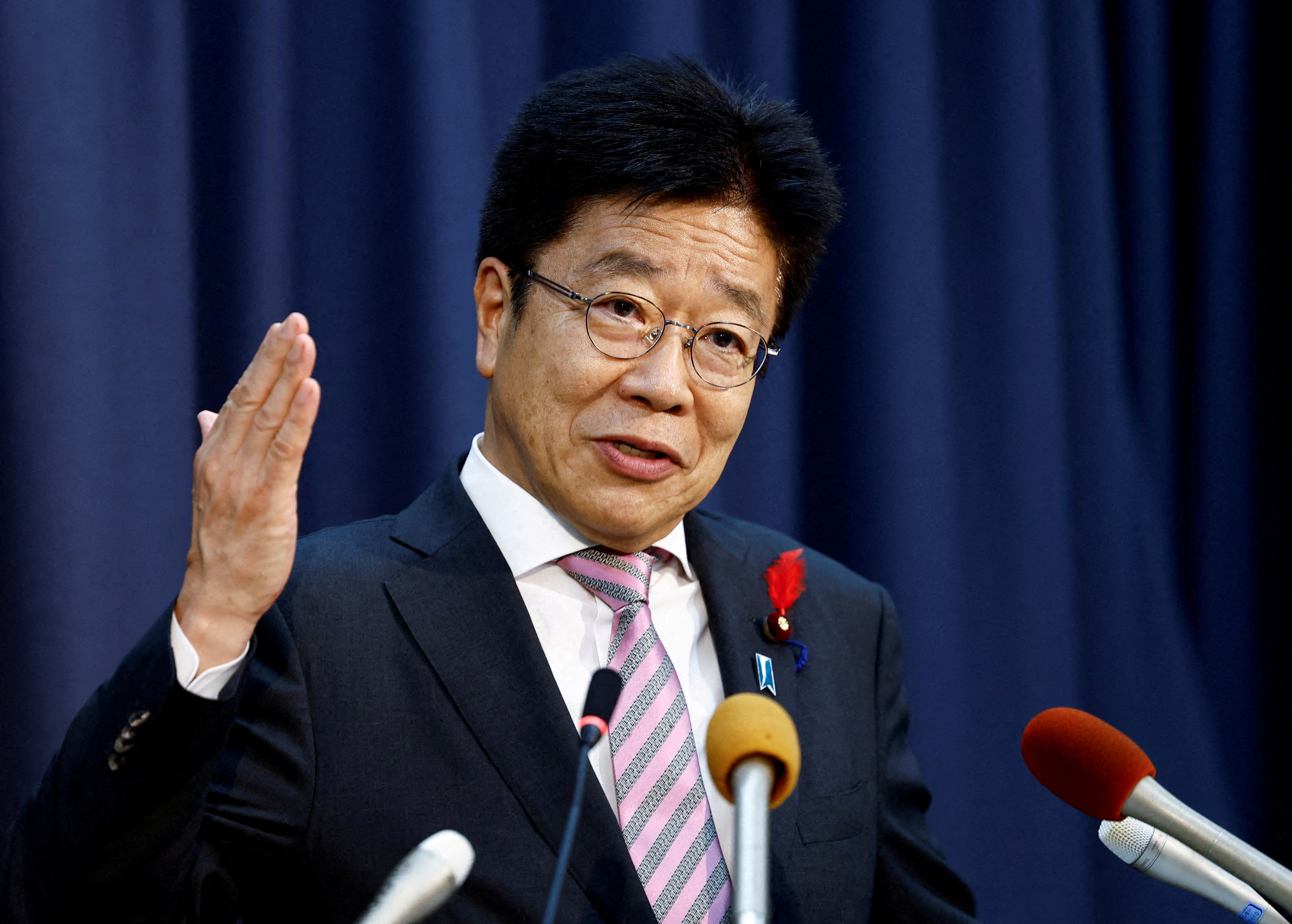 加藤財務相が米財務長官と会談：識者はこうみる