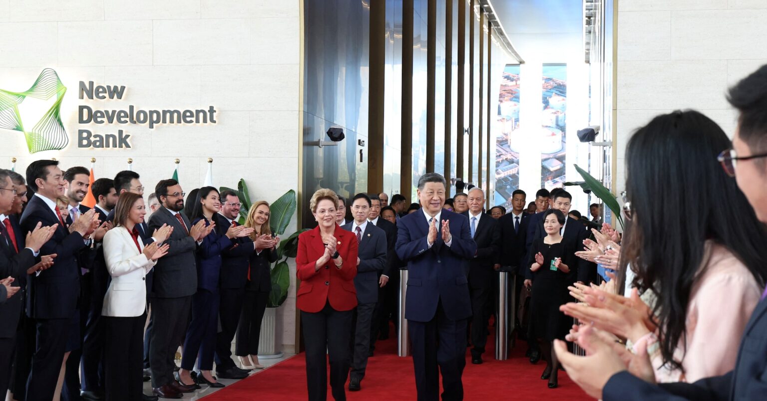 中国がグローバルサウスで主導的役割、新開発銀と協力と習主席 | ロイター