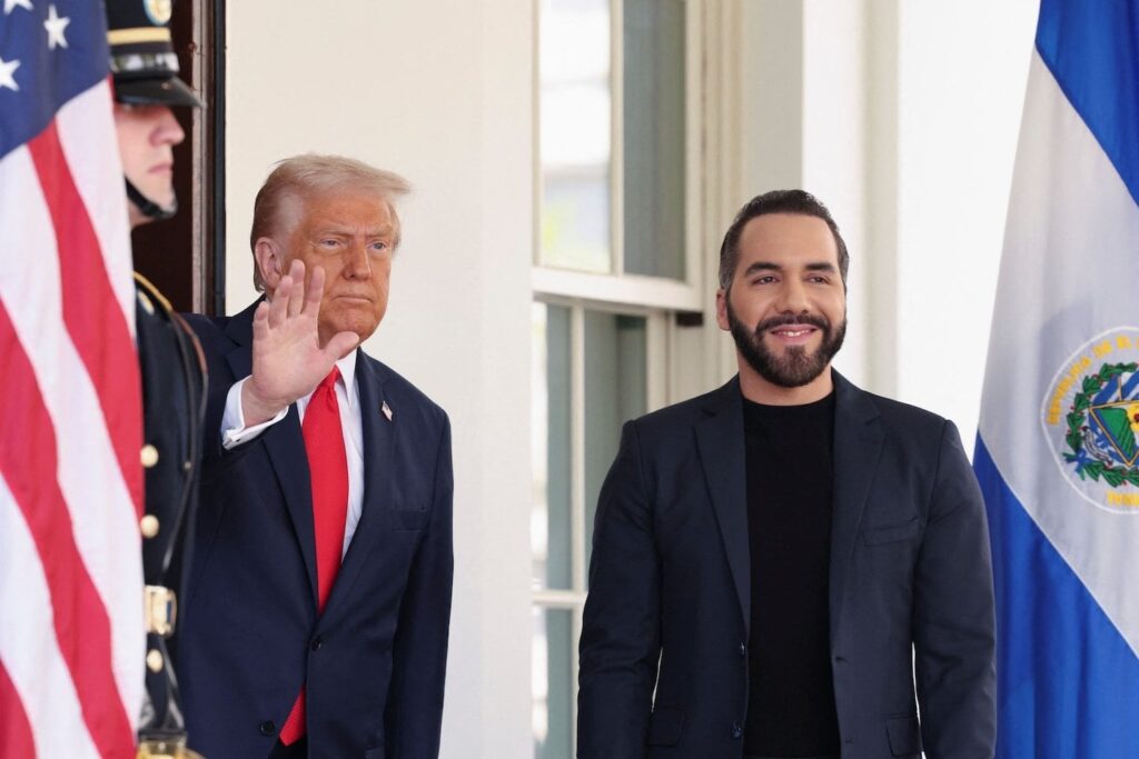 サルバドラス大統領は、彼が私たちに誤って強制送還された人に戻らないと言います