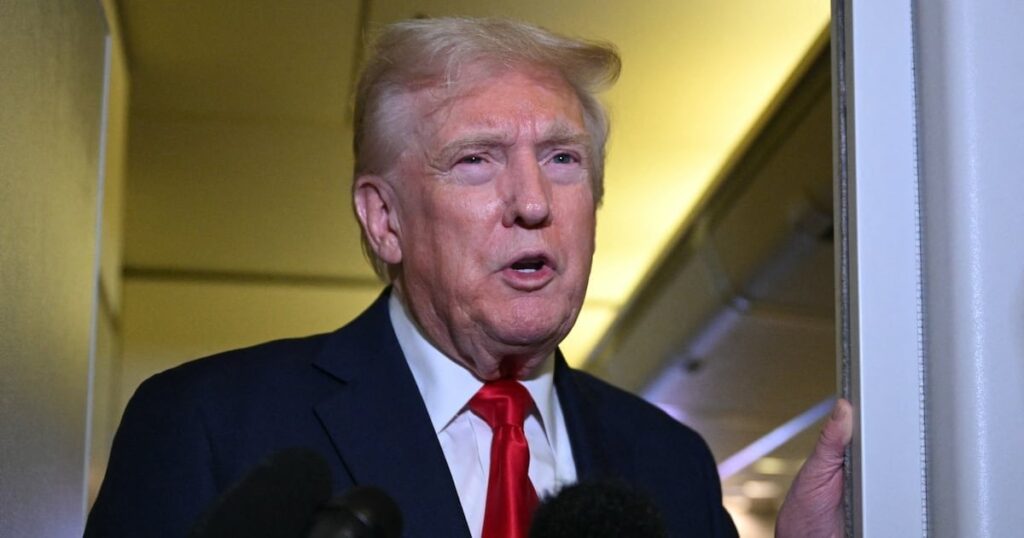 トランプはウクライナに対する最新のホラー攻撃の後、ロシアにもっと言い訳をします