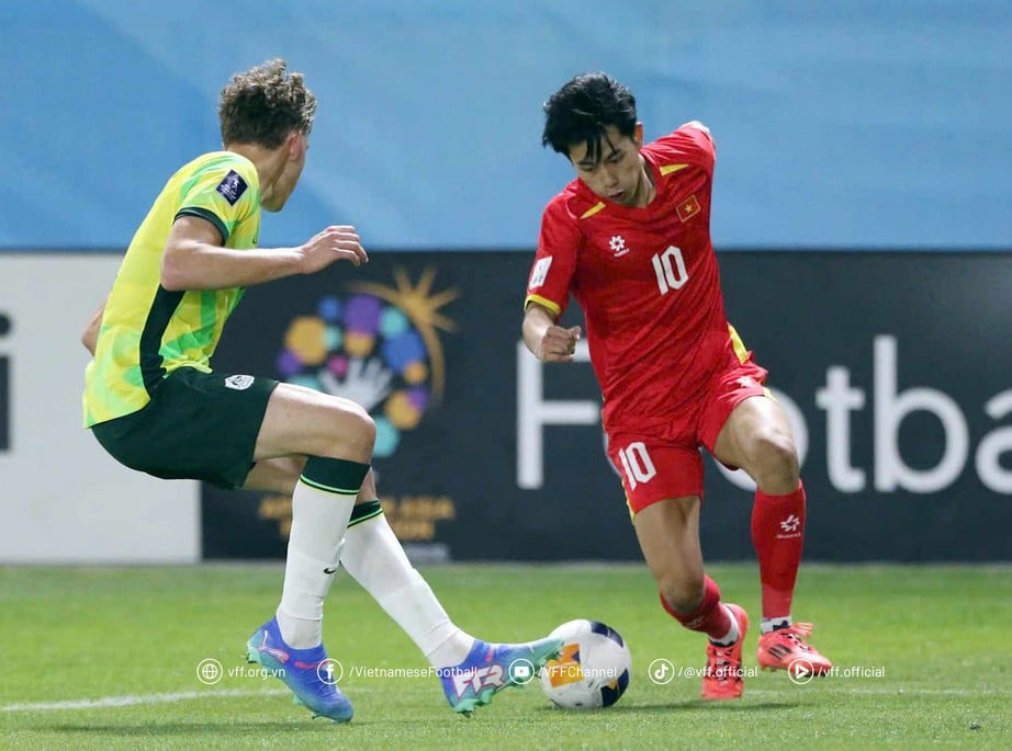 U17 Việt Nam chia điểm với Australia, CĐV vẫn tiếc ngẩn ngơ vì điều này- Ảnh 1.
