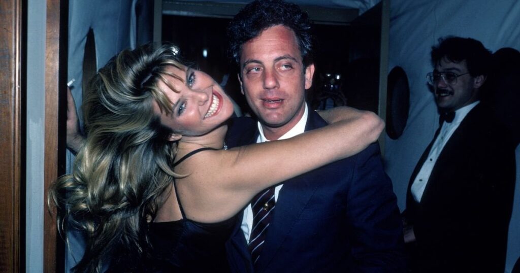 Christie Brinkleyは、長年のビリージョエルのアルコールの問題と離婚のために彼女のファイルを共有しています。